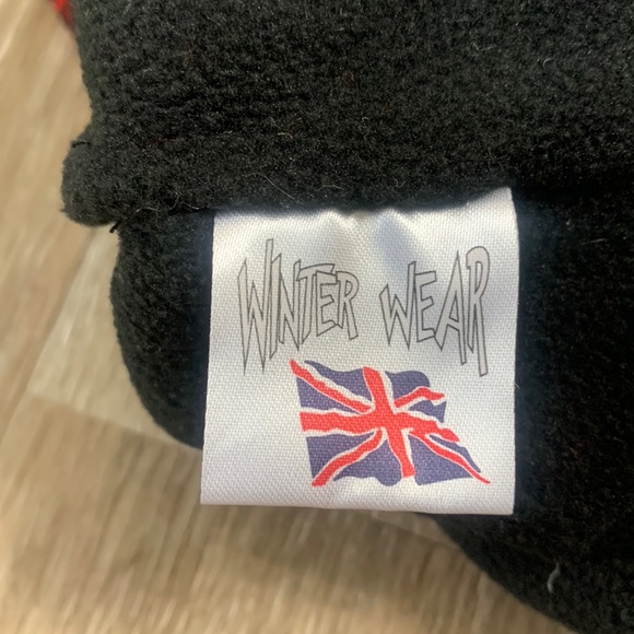 Winter Wear Union Jack winter hats 2 for 1 buy.  OS one black / one blue unisex - Picture 9 of 10